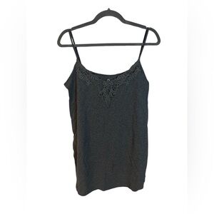 A fitted camisole in grey by Pennington’s in size 1X